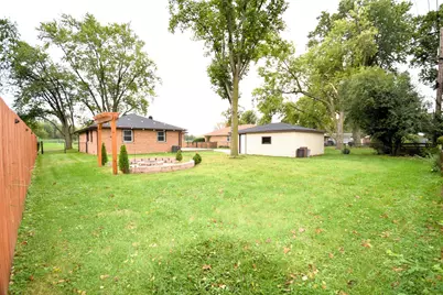 6918 W 116th Street, Worth, IL 60482 - Photo 17