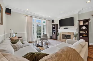 3544 N Fremont St, Chicago, IL 60657 - Photo 3