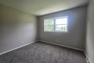 632 Anita Ave, Antioch, IL 60002 - Photo 7