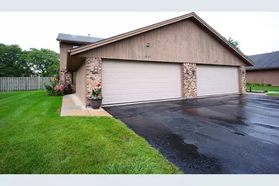 7327 Colosseum Drive #22, Rockford, IL 61107 - Photo 1