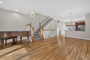 1027 Lincoln Trail, Oak Park, IL 60302 - Photo 5