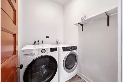 907 W Fullerton Avenue, Chicago, IL 60614 - Photo 29