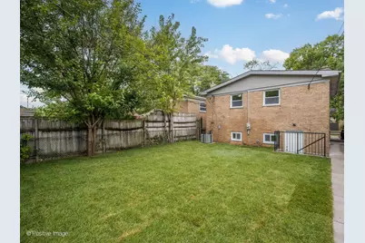 9136 S Union Avenue, Chicago, IL 60620 - Photo 21