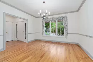 707 S Windsor Ct, Lake Forest, IL 60045 - Photo 9