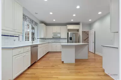 707 S Windsor Court, Lake Forest, IL 60045 - Photo 13