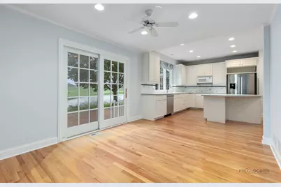 707 S Windsor Court, Lake Forest, IL 60045 - Photo 15