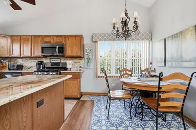 1994 Gary Court #B, Schaumburg, IL 60193 - Photo 7