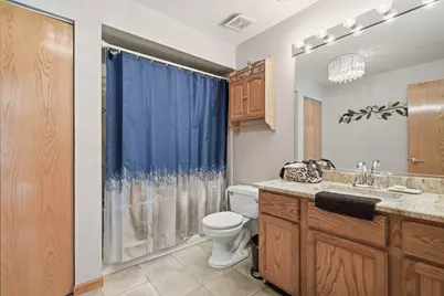 1994 Gary Court #B, Schaumburg, IL 60193 - Photo 17