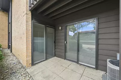 6109 Knoll Wood Road #102, Willowbrook, IL 60527 - Photo 11