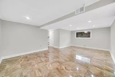 515 Falmouth Lane, Schaumburg, IL 60193 - Photo 17