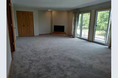 2 Cour Lasalle, Palos Hills, IL 60465 - Photo 11