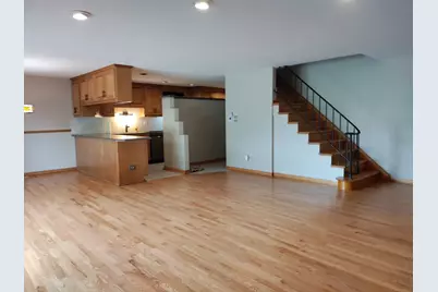 2 Cour Lasalle, Palos Hills, IL 60465 - Photo 3