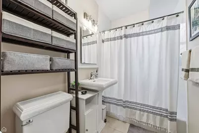 1258 W Winona Street #4B, Chicago, IL 60640 - Photo 11