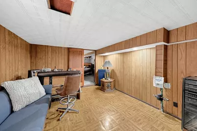 2645 N Mobile Avenue, Chicago, IL 60639 - Photo 23