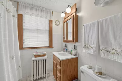 2645 N Mobile Avenue, Chicago, IL 60639 - Photo 13