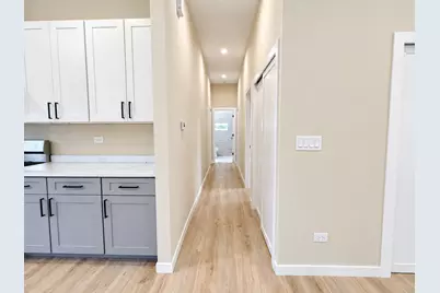201 Capri Dr Drive, Round Lake, IL 60073 - Photo 11