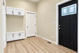201 Capri Dr Dr, Round Lake, IL 60073 - Photo 21