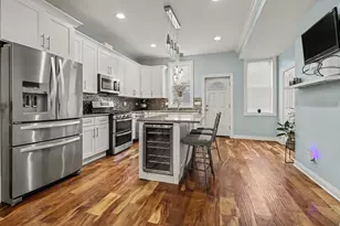 4628 S Langley Ave, Chicago, IL 60653 - Photo 5