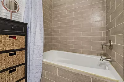 4628 S Langley Avenue, Chicago, IL 60653 - Photo 21