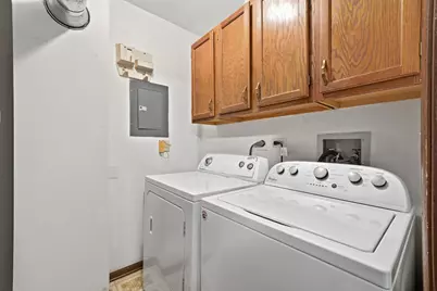 6157 Willowhill Road #D, Willowbrook, IL 60527 - Photo 17