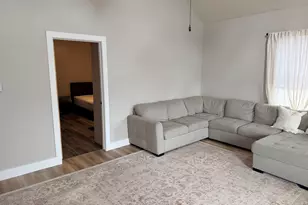 514 W Erie St, Spring Valley, IL 61362 - Photo 3