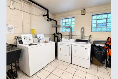 9307 W Irving Park Road #20, Schiller Park, IL 60176 - Photo 9