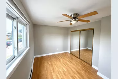 9307 W Irving Park Road #20, Schiller Park, IL 60176 - Photo 7