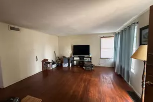 8160 S Keating Ave, Chicago, IL 60652 - Photo 5