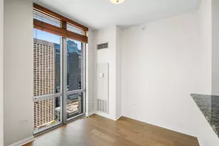 125 S Jefferson St, Chicago, IL 60661 - Photo 5