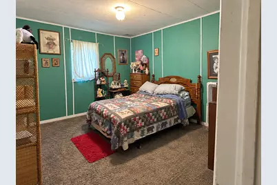 341 McLean Street, Rosiclare, IL 62982 - Photo 9