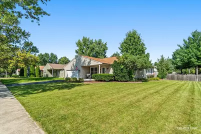 2330 Weatherford Lane, Naperville, IL 60565 - Photo 15