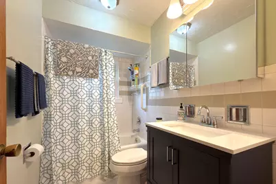 914 W St. James Street #1, Arlington Heights, IL 60005 - Photo 17