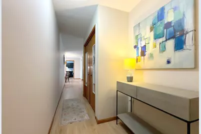 914 W St. James Street #1, Arlington Heights, IL 60005 - Photo 11