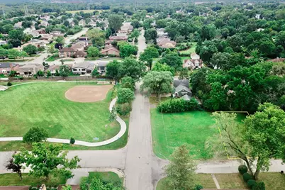 6607 Palma Lane, Morton Grove, IL 60053 - Photo 3