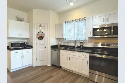 997 Regent Drive, Matteson, IL 60443 - Photo 3