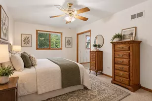 11239 S Avon Ave, Alsip, IL 60803 - Photo 9