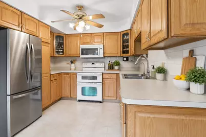 11239 S Avon Avenue, Alsip, IL 60803 - Photo 5