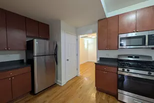 3430 W Parker Ave, Chicago, IL 60647 - Photo 19