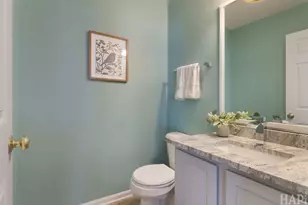 533 N Red Deer Rd, Round Lake, IL 60073 - Photo 11