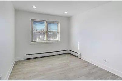 7250 N Western Avenue #511, Chicago, IL 60645 - Photo 13