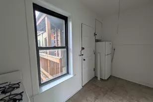 2700 N Spaulding Ave, Chicago, IL 60647 - Photo 11