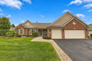 12817 Woodgrove Dr, Huntley, IL 60142 - Photo 1