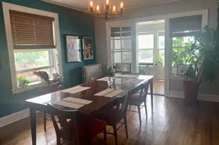 2439 W Gunnison St, Chicago, IL 60625 - Photo 9