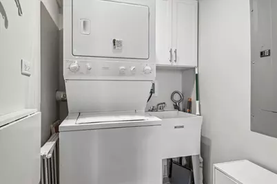 600 N Lake Shore Drive #2411, Chicago, IL 60611 - Photo 23