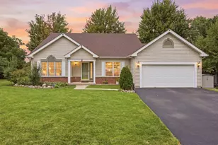 1266 Amber Ct, Woodstock, IL 60098 - Photo 43