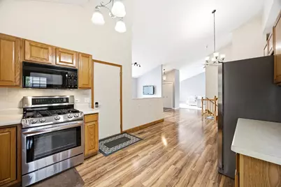 1266 Amber Court, Woodstock, IL 60098 - Photo 13