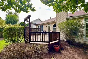 1896 School House Ln, Aurora, IL 60506 - Photo 25