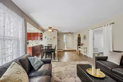 736 Glen Way, Gurnee, IL 60031 - Photo 7