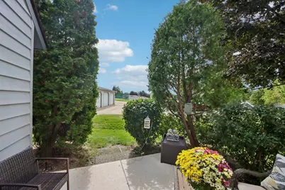 736 Glen Way, Gurnee, IL 60031 - Photo 13
