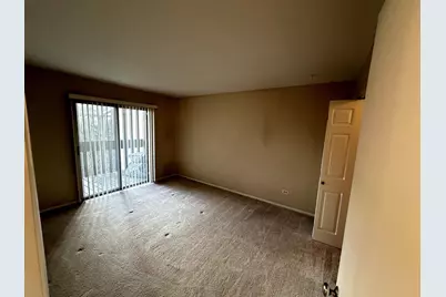6165 Knoll Wood Road #41-204, Willowbrook, IL 60527 - Photo 9
